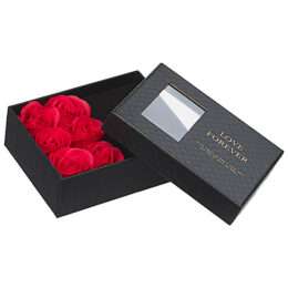 Δώρο Αγάπης – Κουτί με 6 Τεχνητά Τριαντάφυλλα “Love Forever”